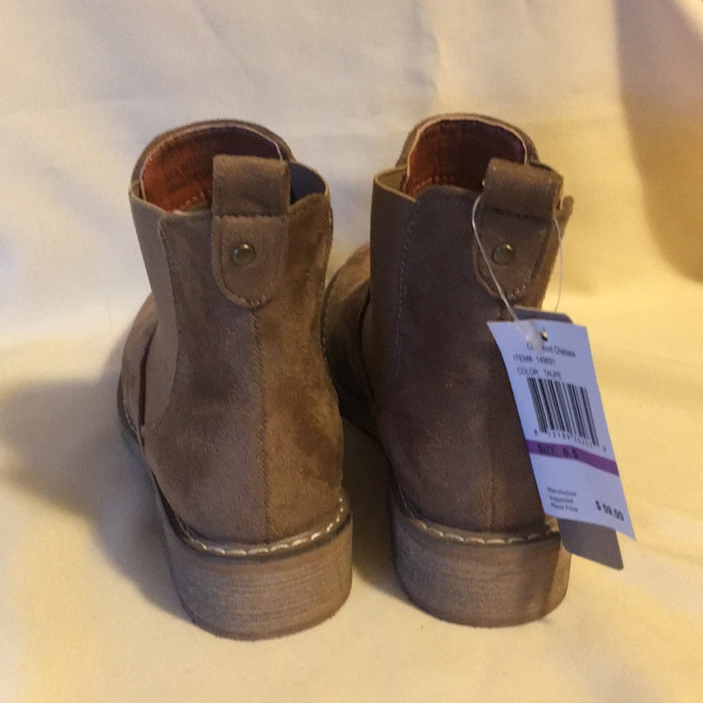 Seven7 Boots - Picture 2 of 7